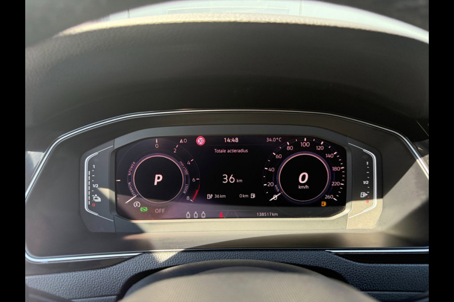 Volkswagen Passat Variant 1.4 TSI PHEV GTE * Trekhaak * AUTOMAAT * Parkeercamera * Head-up Display *