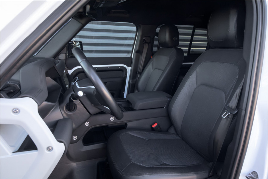 Land Rover Defender 3.0 D200 110 X-Dynamic SE - Luchtvering - Trekhaak