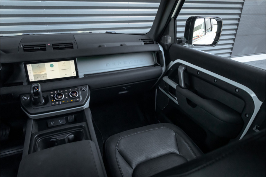 Land Rover Defender 3.0 D200 110 X-Dynamic SE - Luchtvering - Trekhaak