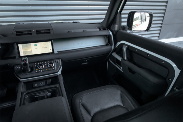 Land Rover Defender 3.0 D200 110 X-Dynamic SE - Luchtvering - Trekhaak