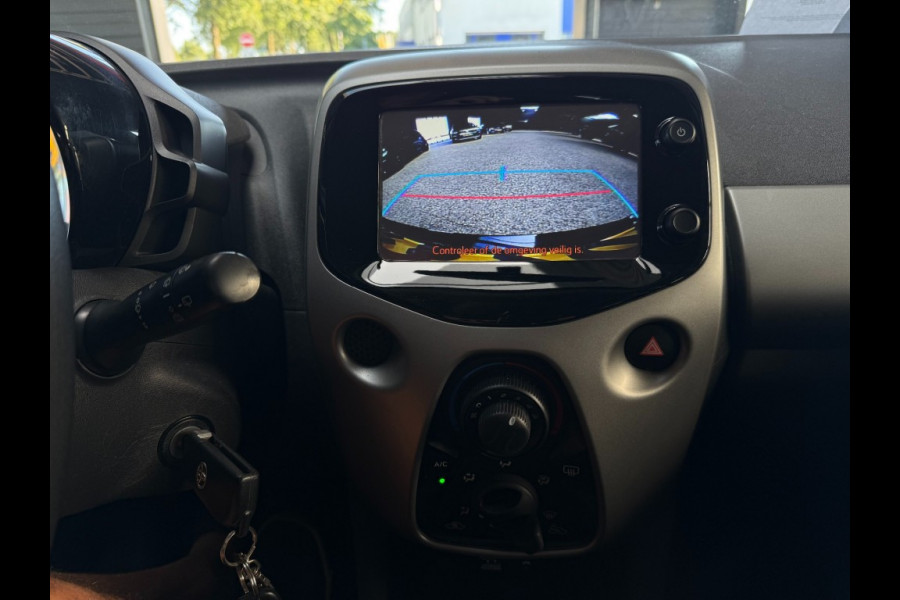 Toyota Aygo X-Nav camera airco nap 5drs apple carplay