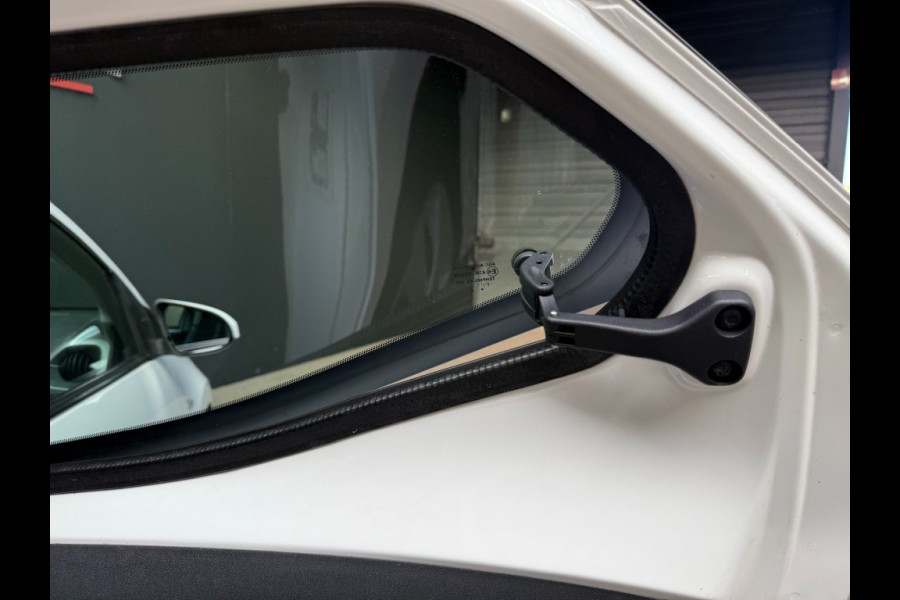 Toyota Aygo X-Nav camera airco nap 5drs apple carplay