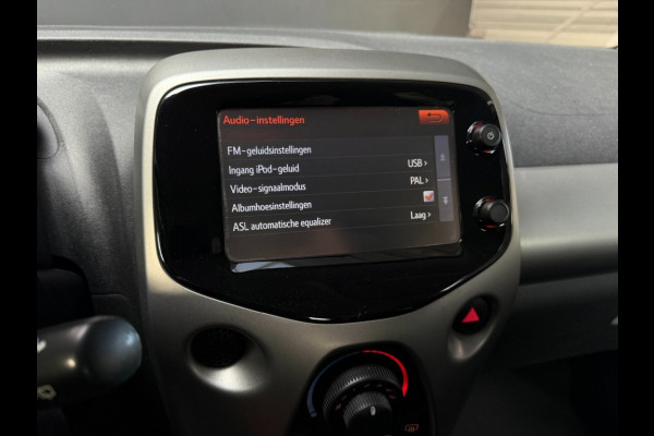 Toyota Aygo X-Nav camera airco nap 5drs apple carplay