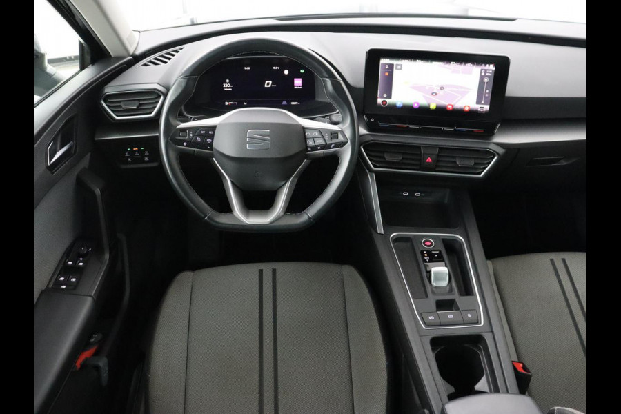 Seat Leon 1.0 eTSI Style Business Intense | Carplay | Camera | Adaptive cruise | Navigatie | DAB | Full LED | Park Assist | Climate control | Digital Cockpit | Bluetooth