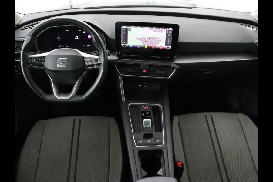 Seat Leon 1.0 eTSI Style Business Intense | Carplay | Camera | Adaptive cruise | Navigatie | DAB | Full LED | Park Assist | Climate control | Digital Cockpit | Bluetooth