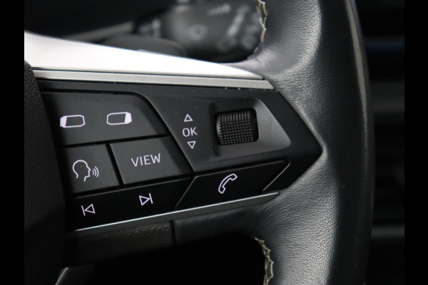 Seat Leon 1.0 eTSI Style Business Intense | Carplay | Camera | Adaptive cruise | Navigatie | DAB | Full LED | Park Assist | Climate control | Digital Cockpit | Bluetooth