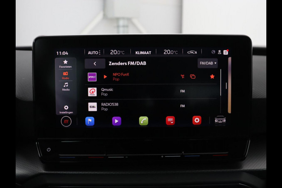 Seat Leon 1.0 eTSI Style Business Intense | Carplay | Camera | Adaptive cruise | Navigatie | DAB | Full LED | Park Assist | Climate control | Digital Cockpit | Bluetooth