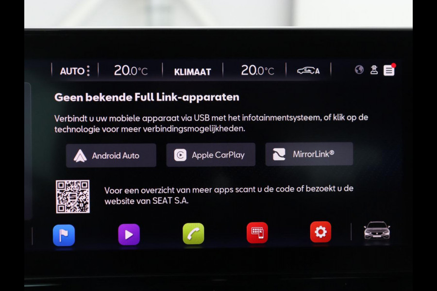 Seat Leon 1.0 eTSI Style Business Intense | Carplay | Camera | Adaptive cruise | Navigatie | DAB | Full LED | Park Assist | Climate control | Digital Cockpit | Bluetooth