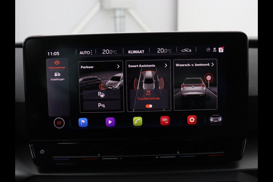 Seat Leon 1.0 eTSI Style Business Intense | Carplay | Camera | Adaptive cruise | Navigatie | DAB | Full LED | Park Assist | Climate control | Digital Cockpit | Bluetooth