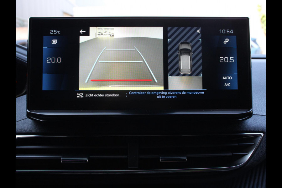 Peugeot 3008 1.2 PureTech Allure Climate control Adaptive cruise control Achteruitrijd camera Parkeersensoren Verwarmde voorstoelen LED Navigatie Apple Carplay/ Android Auto