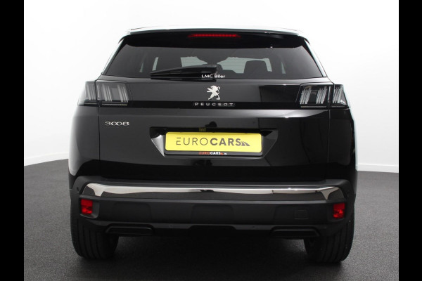 Peugeot 3008 1.2 PureTech Allure Climate control Adaptive cruise control Achteruitrijd camera Parkeersensoren Verwarmde voorstoelen LED Navigatie Apple Carplay/ Android Auto