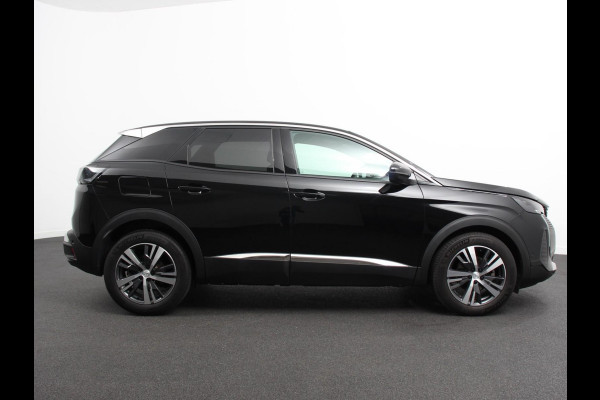 Peugeot 3008 1.2 PureTech Allure Climate control Adaptive cruise control Achteruitrijd camera Parkeersensoren Verwarmde voorstoelen LED Navigatie Apple Carplay/ Android Auto