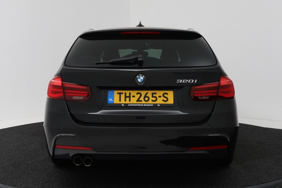 BMW 3 Serie Touring 320i Edition M Sport Shadow High Executive (PANORAMADAK, STOELVERWARMING, CAMERA, CRUISE C