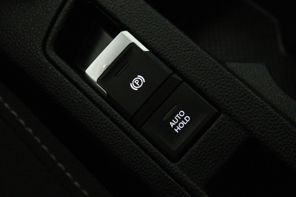 Volkswagen T-Roc 1.0 TSI Style (PANORAMADAK, DIGATALE COCKPIT, PDC, LED, CLIMA, STOELVERWARMING)
