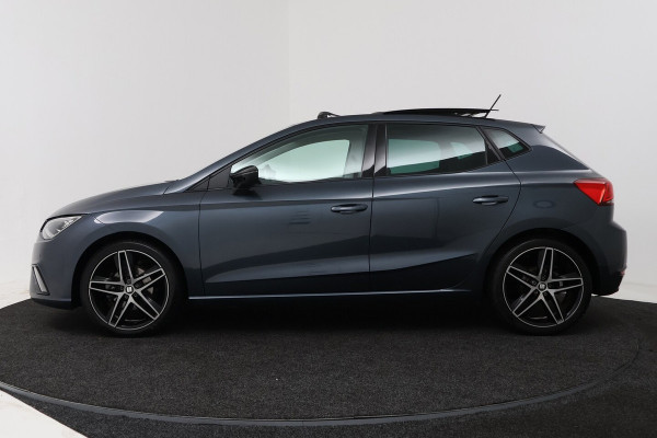 Seat Ibiza 1.0 TSI FR Business Intense (PANORAMADAK, DIGITALE COCKPIT, LED, NAVI, CAMERA, CARPLAY)