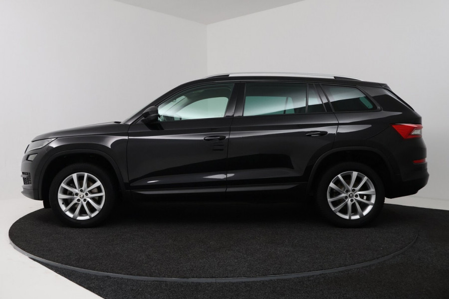 Škoda Kodiaq 1.5 TSI Business Edition 7p. (TREKHAAK WEGKLAPBAAR, NAVI, CAMERA, PDC, STOELVERWARMING, 1e