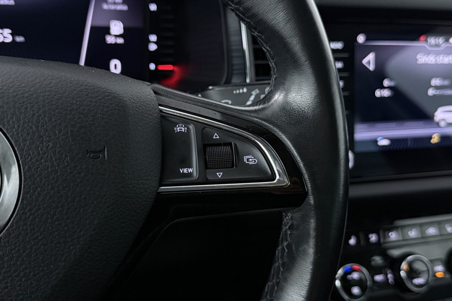 Škoda Kodiaq 1.5 TSI Business Edition 7p. (TREKHAAK WEGKLAPBAAR, NAVI, CAMERA, PDC, STOELVERWARMING, 1e
