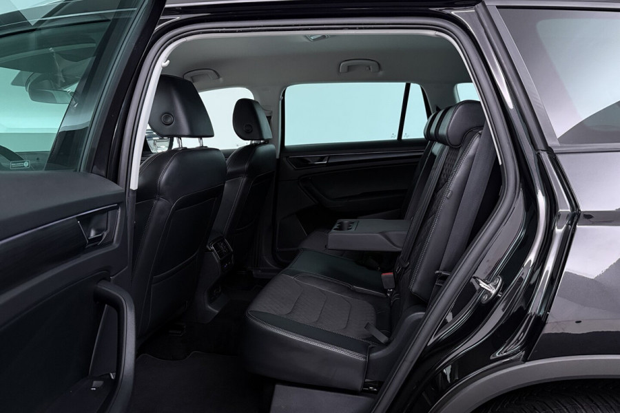 Škoda Kodiaq 1.5 TSI Business Edition 7p. (TREKHAAK WEGKLAPBAAR, NAVI, CAMERA, PDC, STOELVERWARMING, 1e