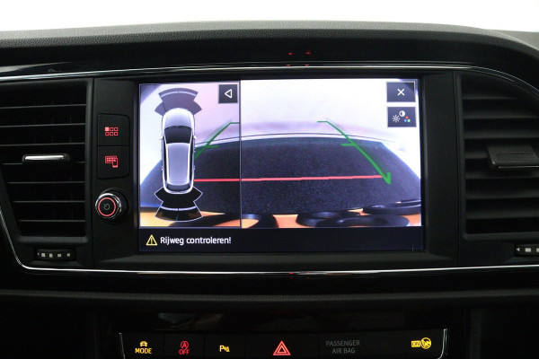 Seat Leon ST 1.5 TSI FR Business Intense (PANORAMADAK, CAMERA, STOELVERWARMING, CARPLAY, CRUISE CONTROL