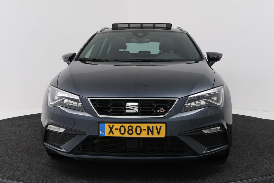 Seat Leon ST 1.5 TSI FR Business Intense (PANORAMADAK, CAMERA, STOELVERWARMING, CARPLAY, CRUISE CONTROL