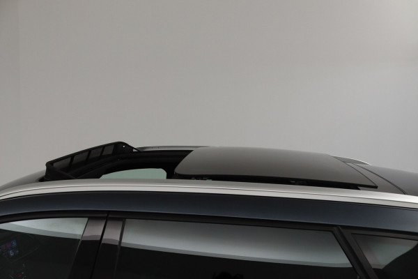 Seat Leon ST 1.5 TSI FR Business Intense (PANORAMADAK, CAMERA, STOELVERWARMING, CARPLAY, CRUISE CONTROL