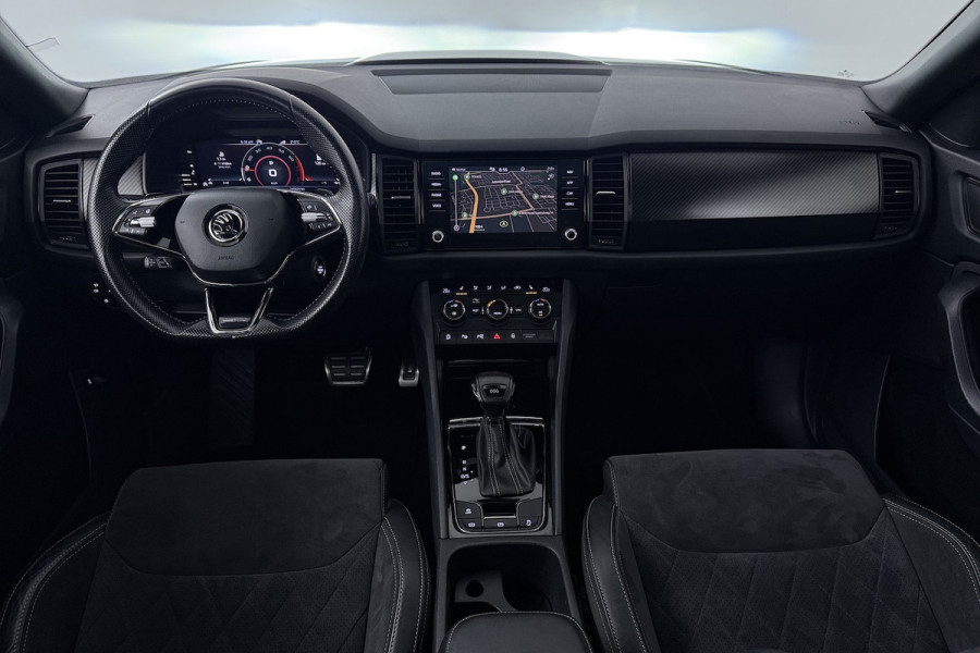 Škoda Kodiaq 1.5 TSI Business Edition Plus 7p. (PANORAMADAK, TREKHAAK WEGKLAPBAAR, STUUR-/STOELVERWARMI