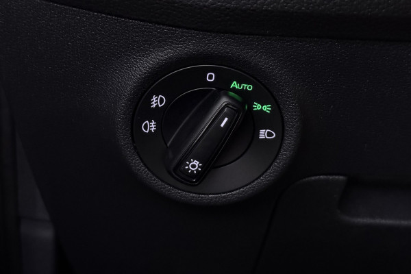 Škoda Kodiaq 1.5 TSI Business Edition Plus 7p. (PANORAMADAK, TREKHAAK WEGKLAPBAAR, STUUR-/STOELVERWARMI