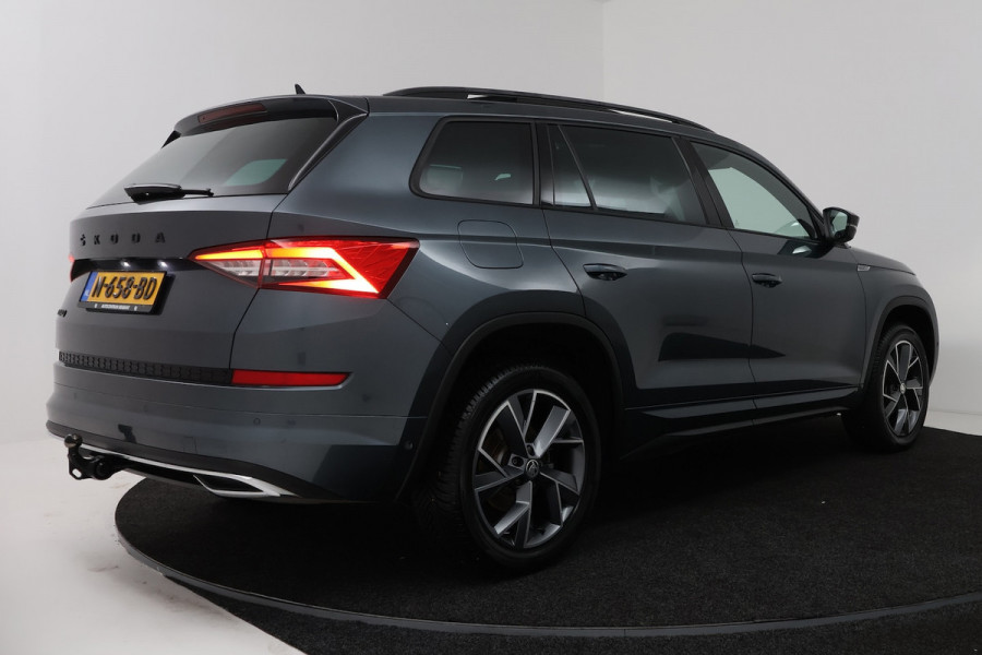 Škoda Kodiaq 1.5 TSI Business Edition Plus 7p. (PANORAMADAK, TREKHAAK WEGKLAPBAAR, STUUR-/STOELVERWARMI