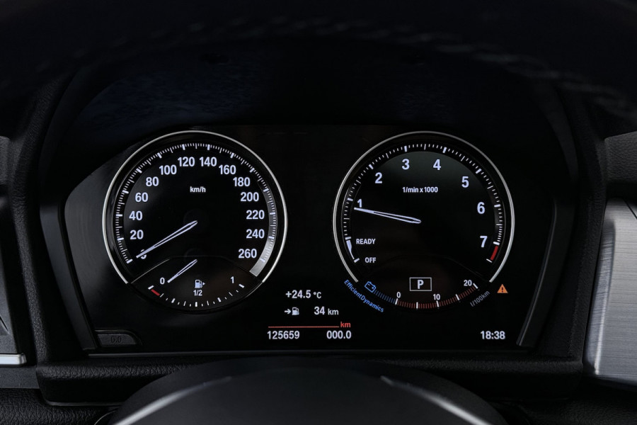 BMW 2 Serie Active Tourer 218i High Executive Edition (PANORAMADAK, TREKHAAK, STOELVERWARMING, CAMERA, DEALER ONDERH