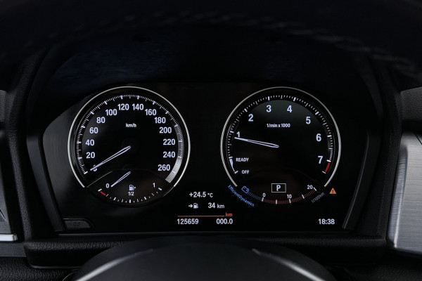 BMW 2 Serie Active Tourer 218i High Executive Edition (PANORAMADAK, TREKHAAK, STOELVERWARMING, CAMERA, DEALER ONDERH
