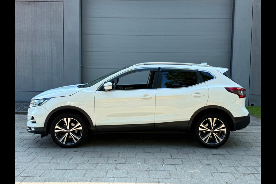 Nissan QASHQAI 1.2 N-Connecta (PANORAMADAK, DIRECTE INRUIL VERKOOP, NAVIGATIE, MULTIMEDIA, ONDERHOUD AANW