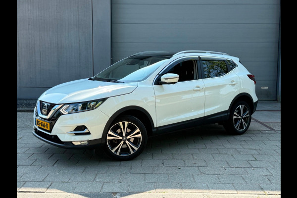Nissan QASHQAI 1.2 N-Connecta (PANORAMADAK, DIRECTE INRUIL VERKOOP, NAVIGATIE, MULTIMEDIA, ONDERHOUD AANW