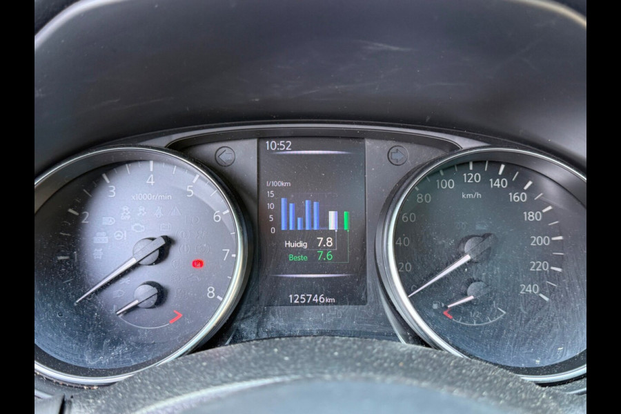 Nissan QASHQAI 1.2 N-Connecta (PANORAMADAK, DIRECTE INRUIL VERKOOP, NAVIGATIE, MULTIMEDIA, ONDERHOUD AANW