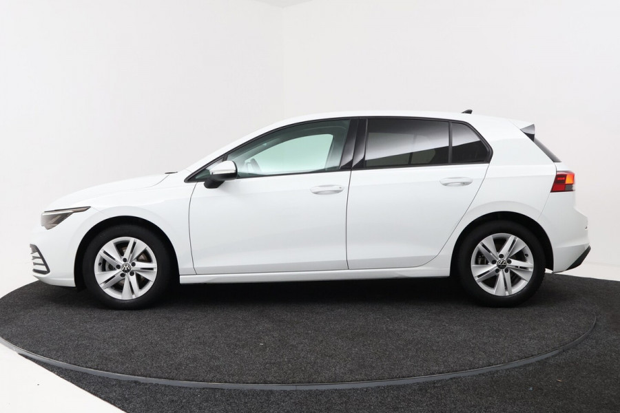 Volkswagen Golf 2.0 TDI Style (DIGITALE COCKPIT, SFEERVERLICHTING, NAVIGATIE, CRUISE ADAPTIEF, STUURVERWAR