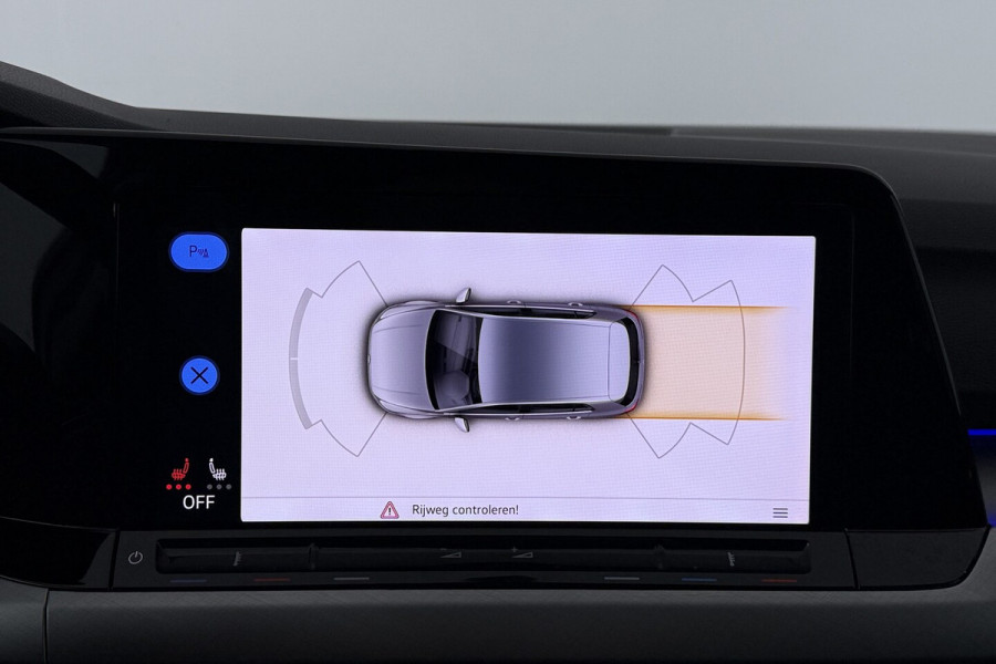 Volkswagen Golf 2.0 TDI Style (DIGITALE COCKPIT, SFEERVERLICHTING, NAVIGATIE, CRUISE ADAPTIEF, STUURVERWAR