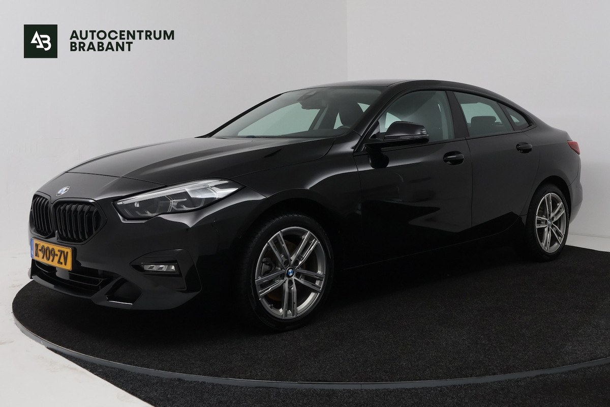 BMW 2 Serie Gran Coupé 218i High Executive (STOELVERWARMING, CAMERA, NAVIGATIE, CRUISE CONTROL, DEALER ONDERHOUDE