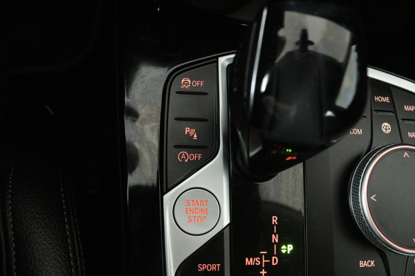 BMW 2 Serie Gran Coupé 218i High Executive (STOELVERWARMING, CAMERA, NAVIGATIE, CRUISE CONTROL, DEALER ONDERHOUDE