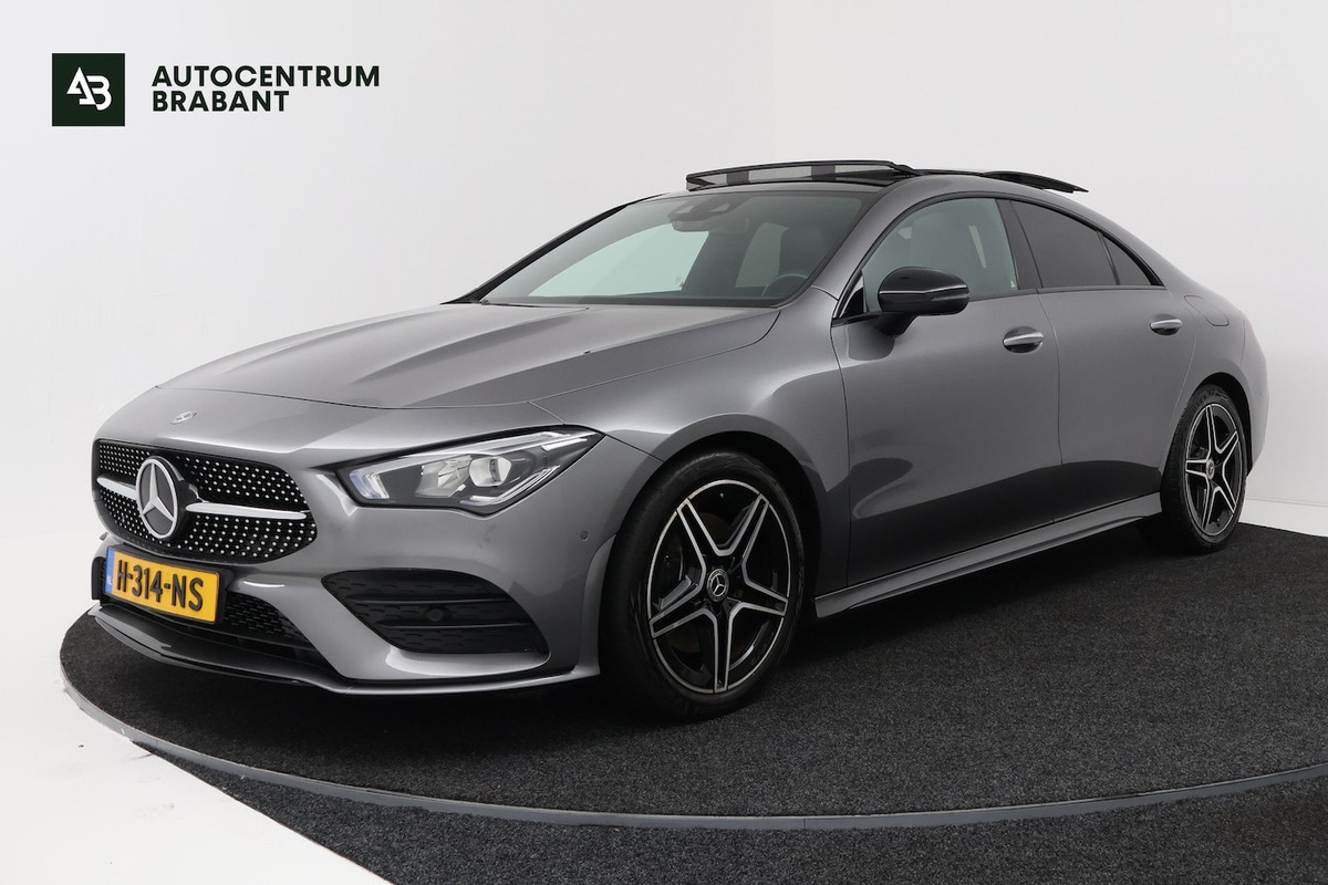Mercedes-Benz CLA-Klasse 200 Business Solution AMG (PANORAMADAK, SFEERVERLICHTING, STOELVERWARMING, 1e EIGENAAR, GO