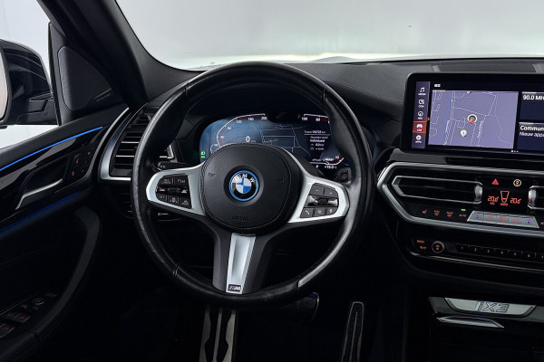 BMW iX3 High Executive 80 kWh SOH 95% (PANORAMADAK, TREKHAAK, H&K AUDIO, CRUISE ADAPTIEF, CAMERA,