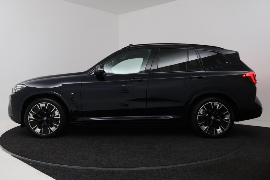 BMW iX3 High Executive 80 kWh SOH 95% (PANORAMADAK, TREKHAAK, H&K AUDIO, CRUISE ADAPTIEF, CAMERA,