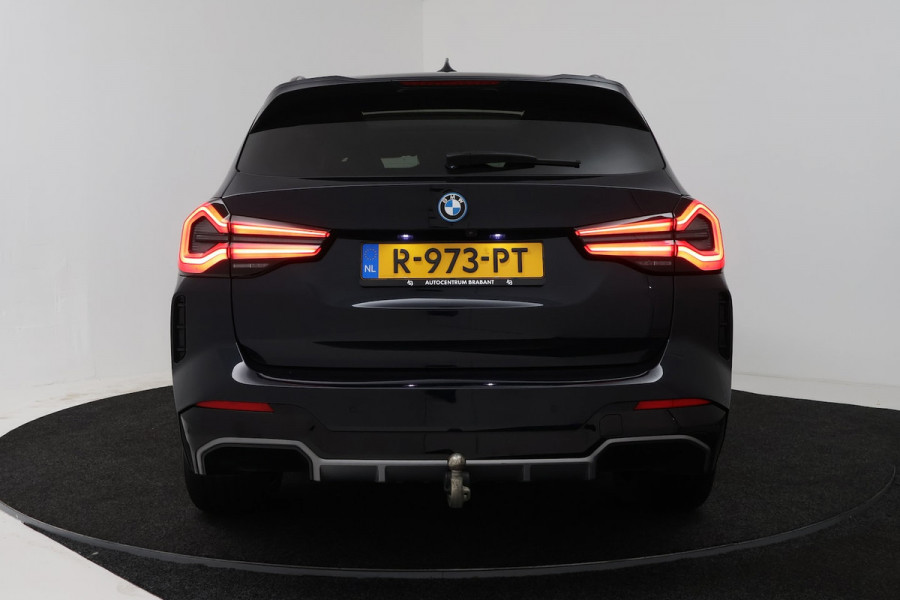 BMW iX3 High Executive 80 kWh SOH 95% (PANORAMADAK, TREKHAAK, H&K AUDIO, CRUISE ADAPTIEF, CAMERA,