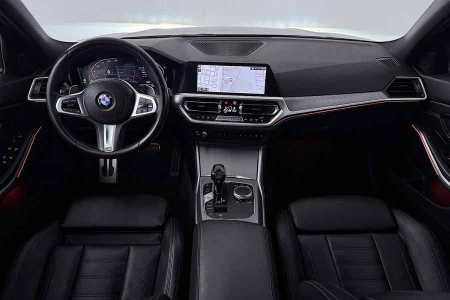 BMW 3-serie 320i High Executive Edition (STOELVERWARMING, CAMERA, PDC, SFEERVERLICHTING, TREKHAAK AFNE