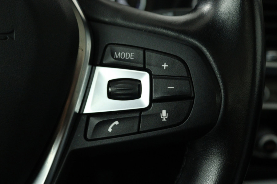 BMW X3 XDrive20i High Executive (PANORAMADAK, DIGITALE COCKPIT, STOELVERWARMING, NAVIGATIE)