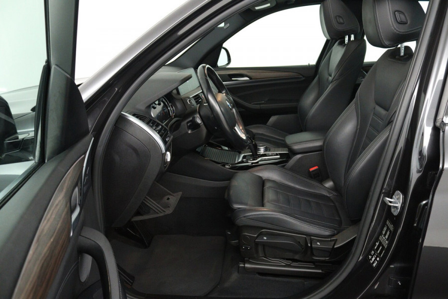 BMW X3 XDrive20i High Executive (PANORAMADAK, DIGITALE COCKPIT, STOELVERWARMING, NAVIGATIE)