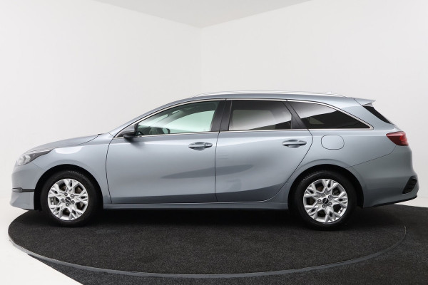 Kia cee'd Sportswagon Ceed 1.0 T-GDi DynamicPlusLine (TREKHAAK AFNEEMBAAR, STOEL-/STUURVERWARMING, CAMERA, ADAPT