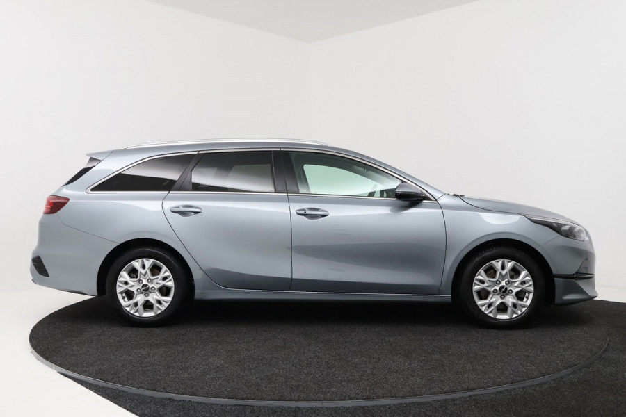 Kia cee'd Sportswagon Ceed 1.0 T-GDi DynamicPlusLine (TREKHAAK AFNEEMBAAR, STOEL-/STUURVERWARMING, CAMERA, ADAPT