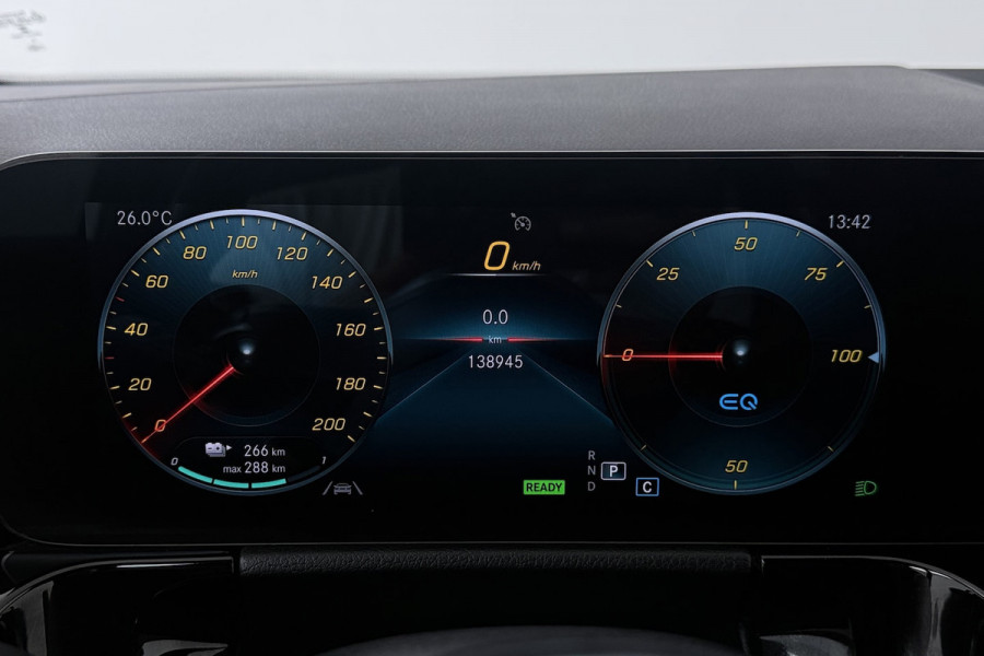 Mercedes-Benz EQA 250 Business Solution AMG 67 kWh SOH 97% (SFEERVERLICHTING, STOELVERWARMING, CAMERA, CRUIS