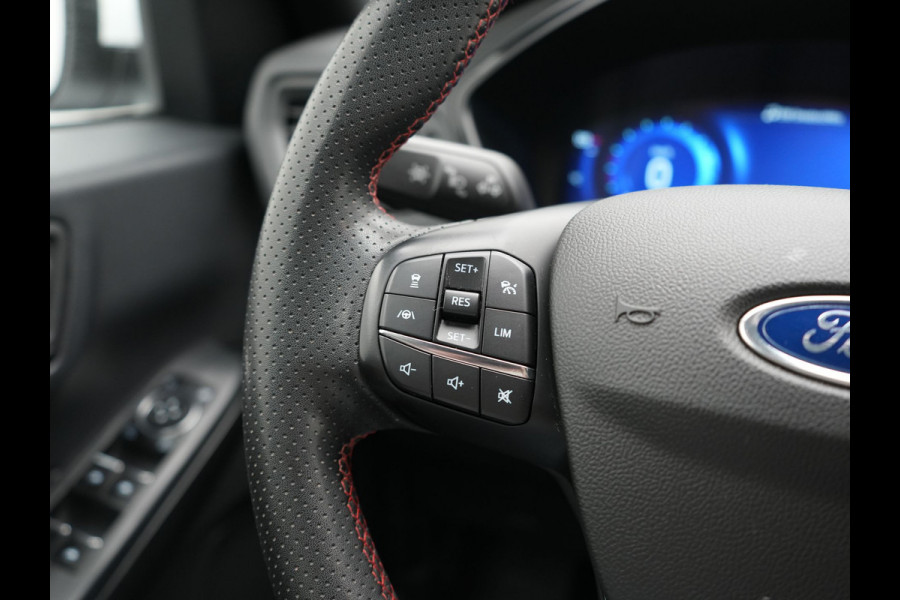Ford Kuga 2.5 PHEV ST-Line 225pk Dealer O.H | Trekhaak Af Fabriek | Panodak | Adaptive Cruise | 360 Camera | Head Up | Sportstoelen & Stuur Verwarmd | Apple Carplay | Keyless | Pilot Assist | BLIS | Virtual | Navigatie | DAB | 18"L.M | Plug In Hybrid |