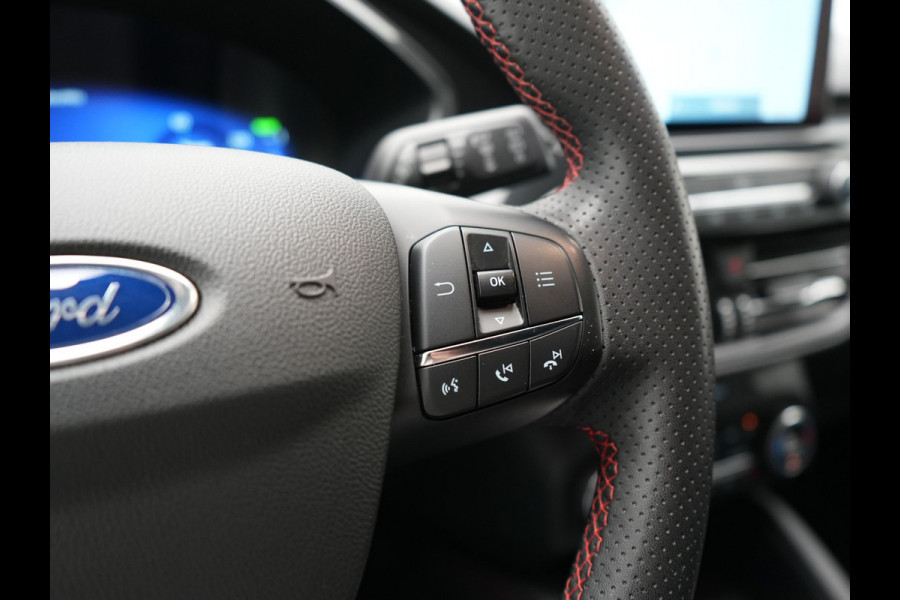 Ford Kuga 2.5 PHEV ST-Line 225pk Dealer O.H | Trekhaak Af Fabriek | Panodak | Adaptive Cruise | 360 Camera | Head Up | Sportstoelen & Stuur Verwarmd | Apple Carplay | Keyless | Pilot Assist | BLIS | Virtual | Navigatie | DAB | 18"L.M | Plug In Hybrid |