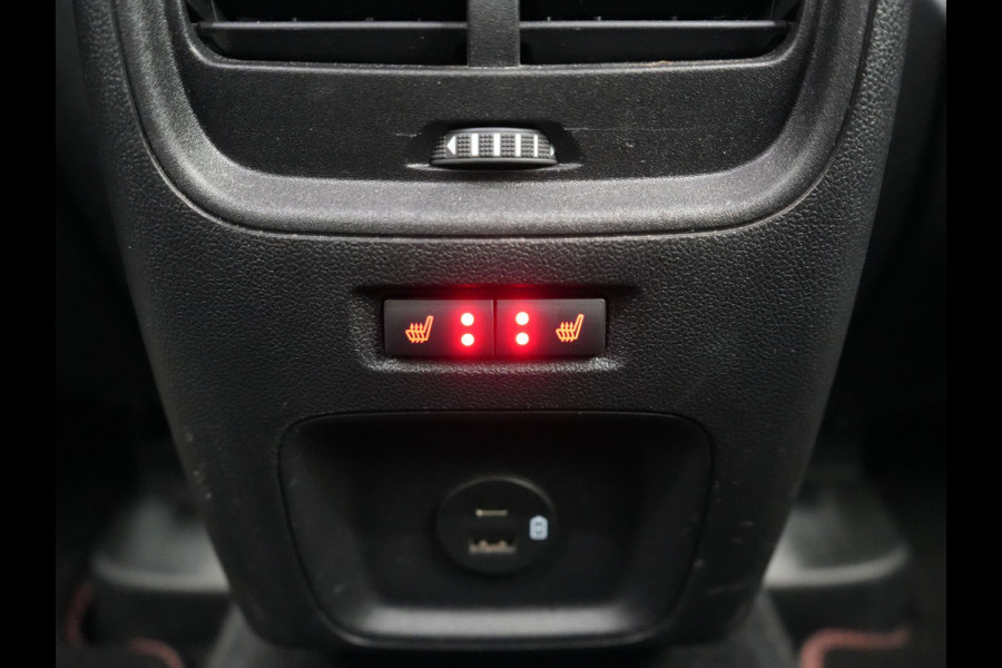 Ford Kuga 2.5 PHEV ST-Line 225pk Dealer O.H | Trekhaak Af Fabriek | Panodak | Adaptive Cruise | 360 Camera | Head Up | Sportstoelen & Stuur Verwarmd | Apple Carplay | Keyless | Pilot Assist | BLIS | Virtual | Navigatie | DAB | 18"L.M | Plug In Hybrid |